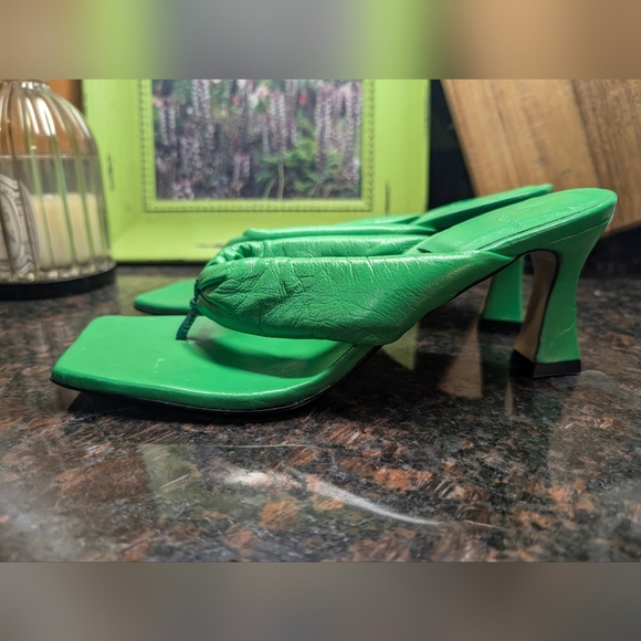 Day Birger et Mikkelsen Nathalie- Strap Sandal (bright green leather heels) - Picture 6 of 14